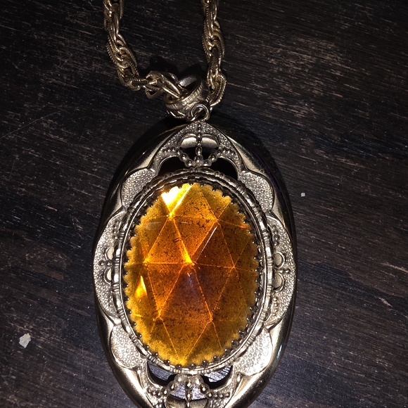 Whiting & Davis Jewelry - Whiting & Davis Gold Necklace with Amber Pendant